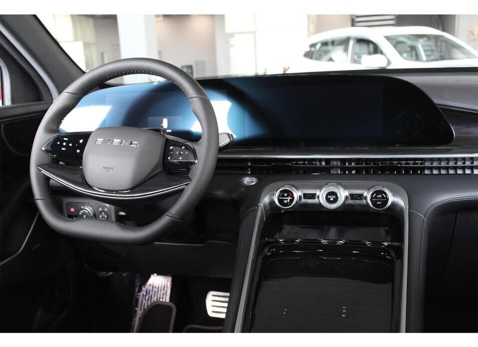 EXEED RX 2.0 AMT (197 л.с.) 4WD