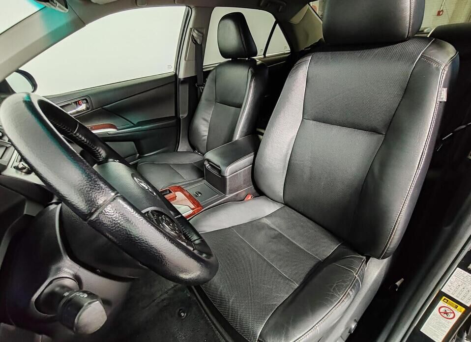 Toyota Camry 3.5 AT (249 л.с.)