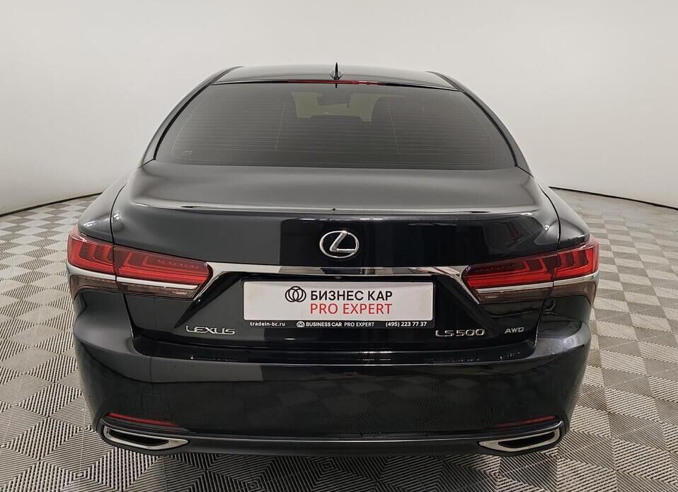 Lexus LS 500 3.4 AT (421 л.с.) 4WD