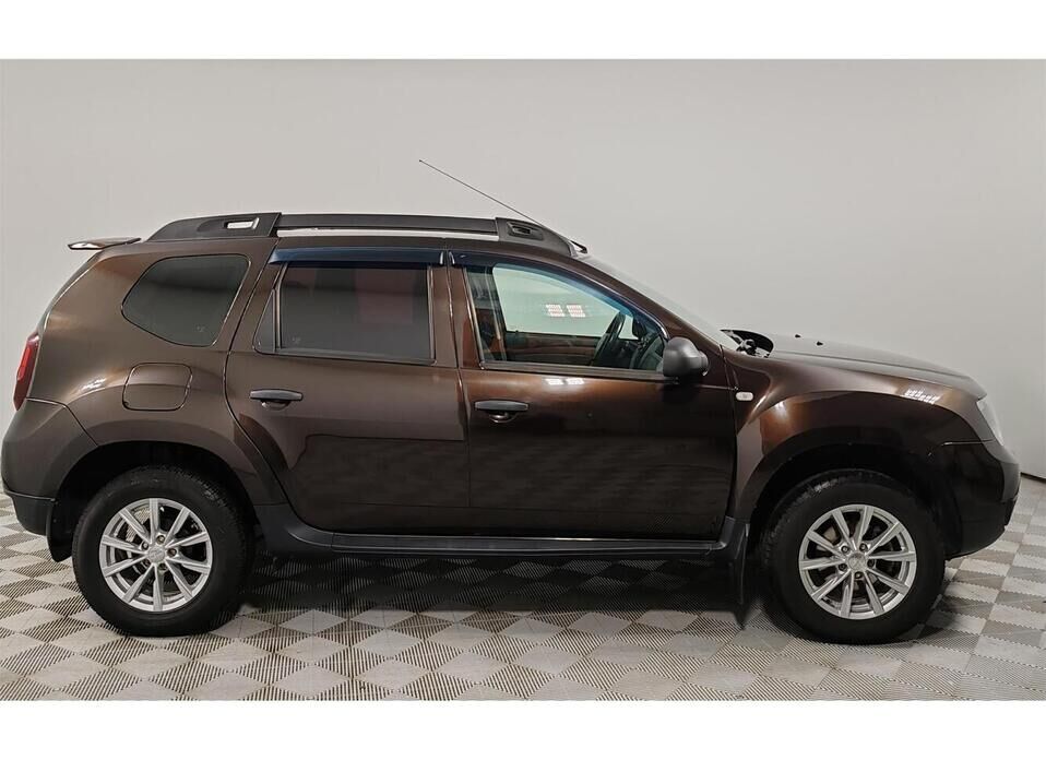 Renault Duster 1.6 MT (114 л.с.) 4WD