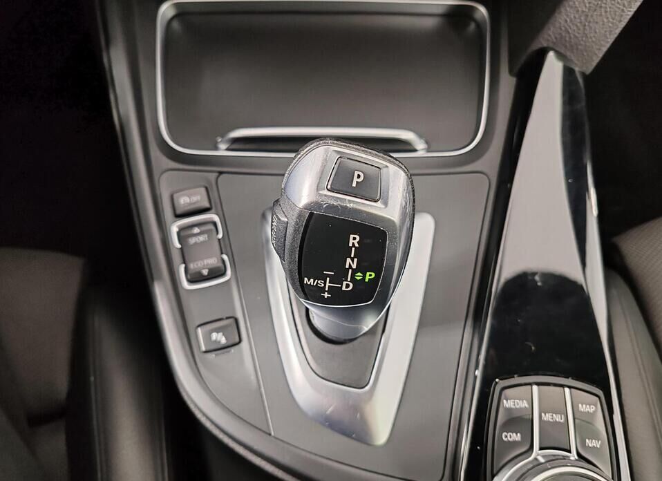 BMW 3 серии 320d 2.0d AT (190 л.с.)
