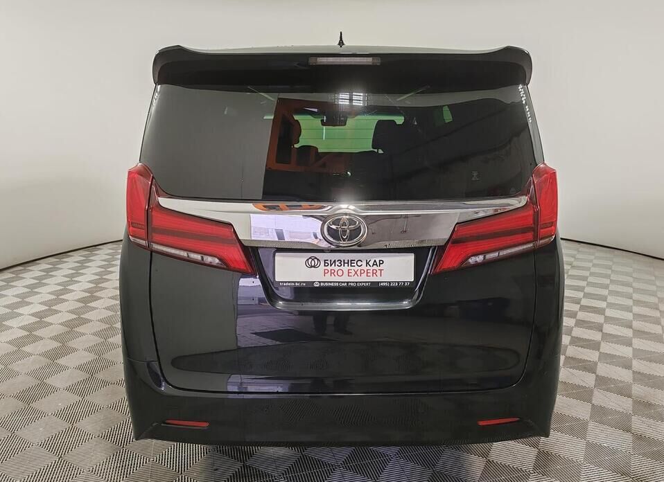 Toyota Alphard 3.5 AT (300 л.с.)