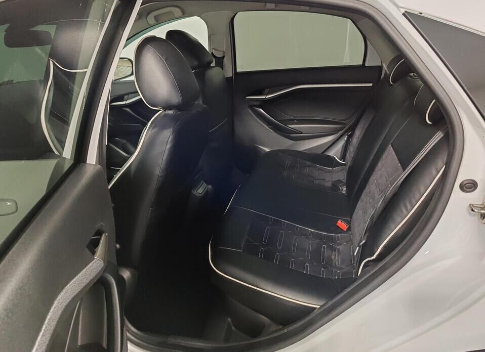 LADA (ВАЗ) Vesta 1.6 CVT (113 л.с.)