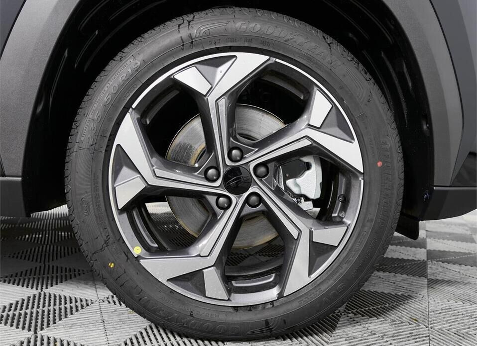 Geely Atlas 2.0 AMT (200 л.с.)