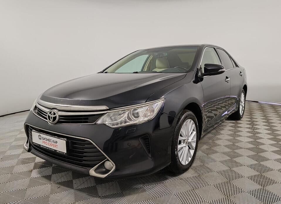 Toyota Camry 2.5 AT (181 л.с.)
