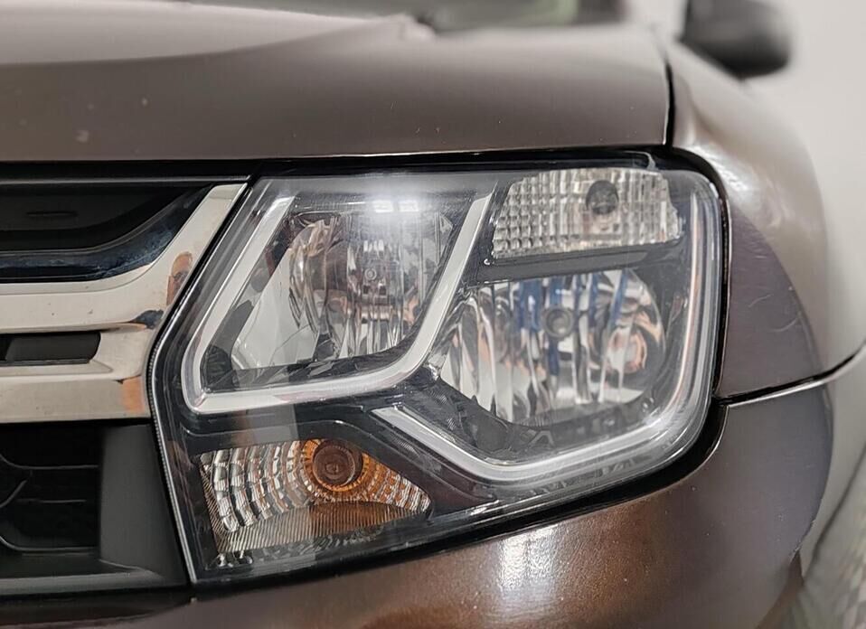 Renault Duster 1.6 MT (114 л.с.) 4WD