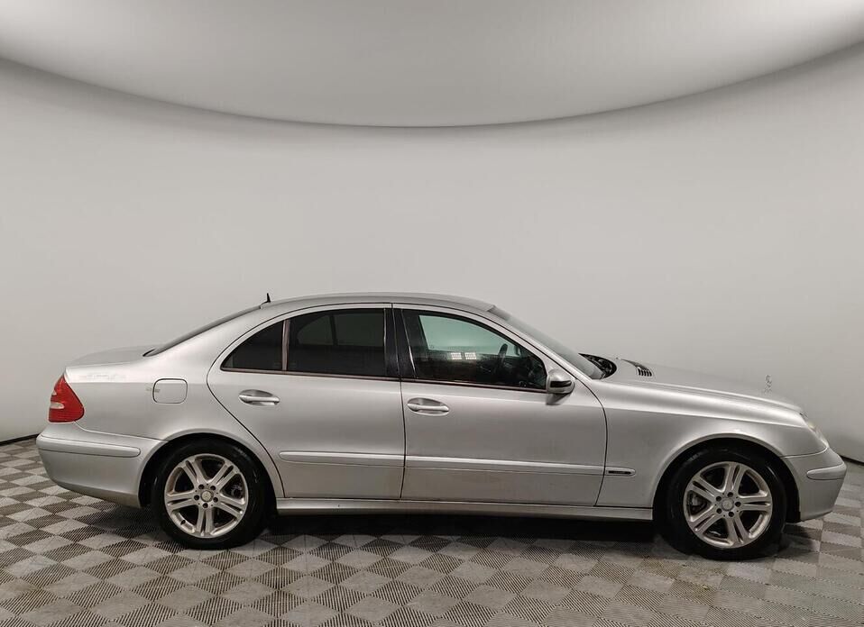 Mercedes-Benz E-Класс 240 2.6 AT (177 л.с.)