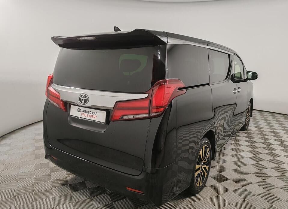 Toyota Alphard 3.5 AT (300 л.с.)