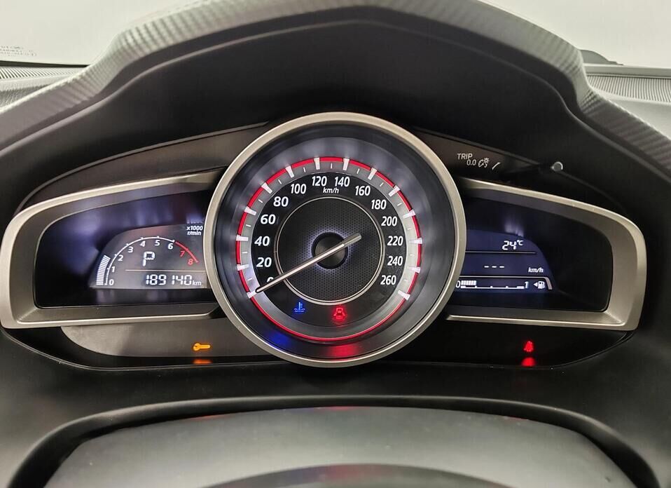 Mazda 3 1.5 AT (120 л.с.)