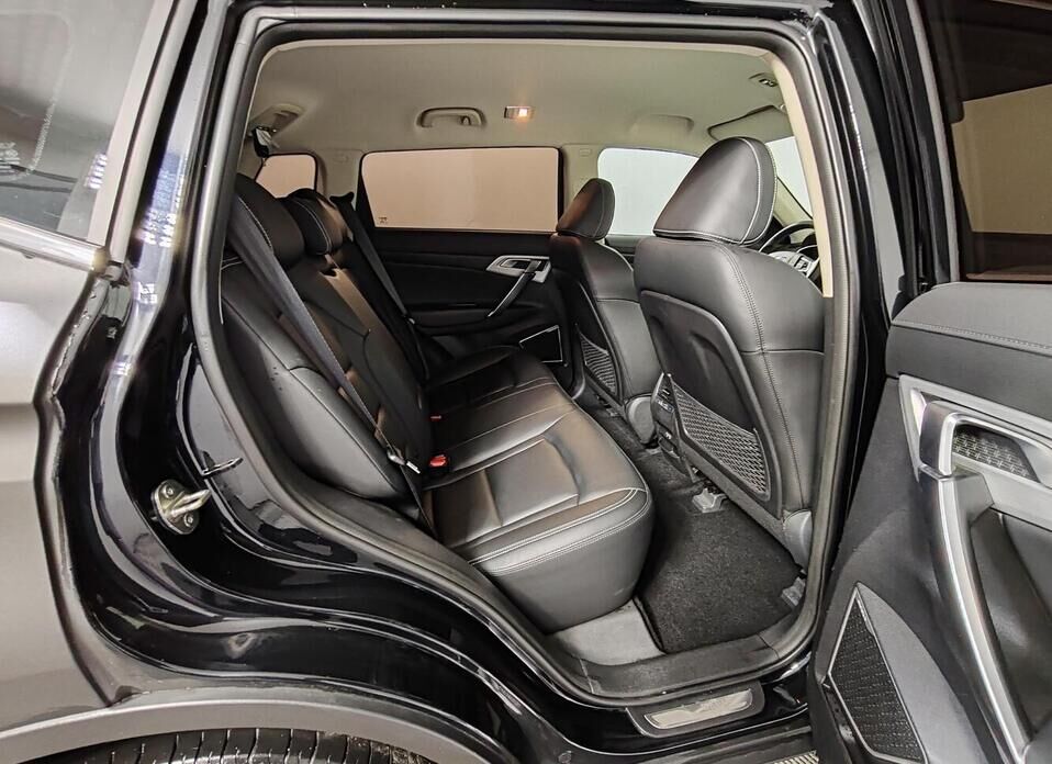 Geely Atlas 2.4 AT (149 л.с.)