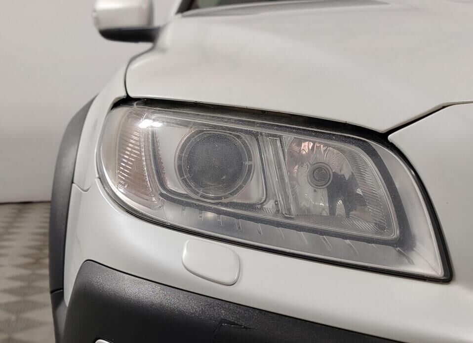 Volvo XC70 2.4d AT (215 л.с.) 4WD