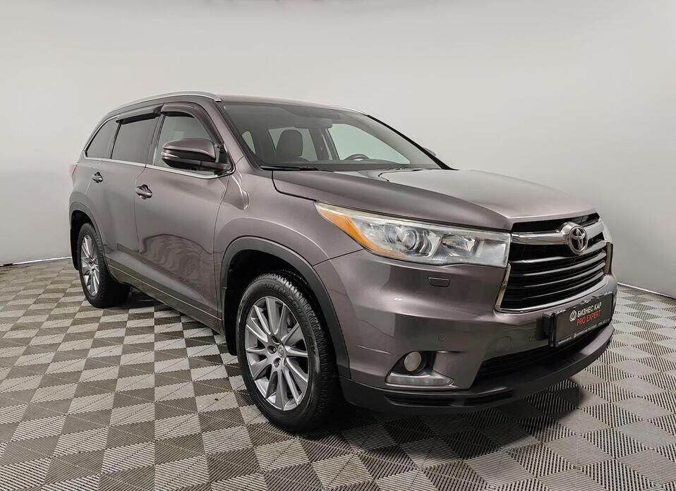Toyota Highlander 3.5 AT (249 л.с.) 4WD