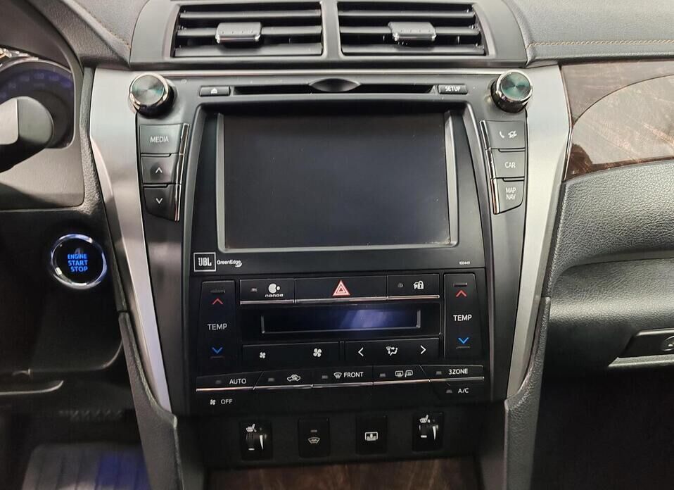 Toyota Camry 3.5 AT (249 л.с.)