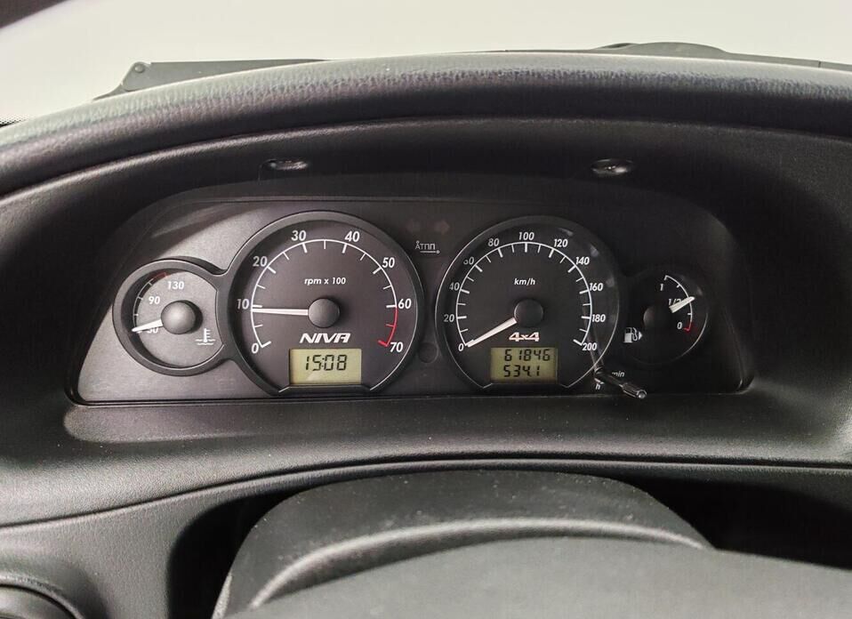 Chevrolet Niva 1.7 MT (80 л.с.) 4WD