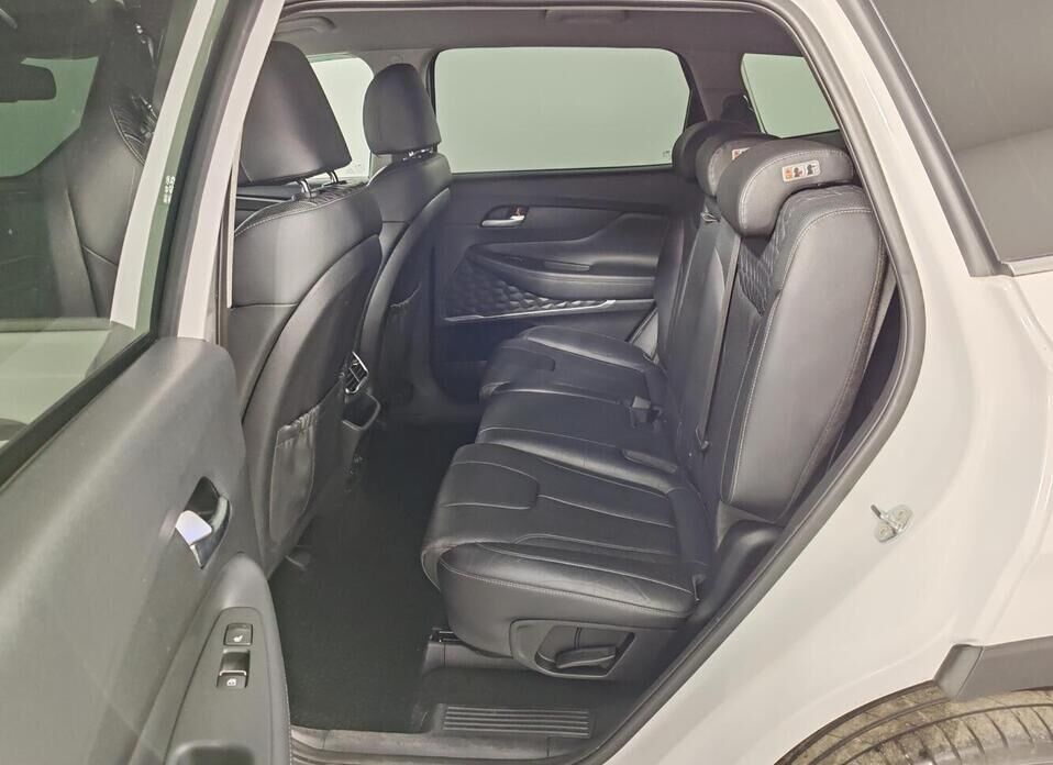 Hyundai Santa Fe 2.2d AT (200 л.с.) 4WD