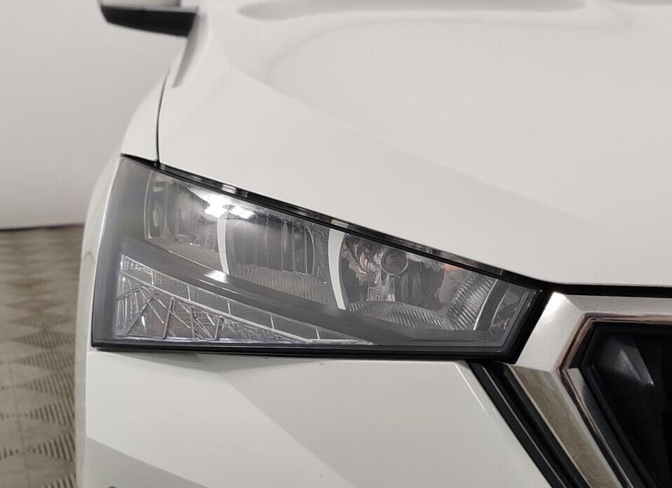 Skoda Rapid 1.6 MT (90 л.с.)
