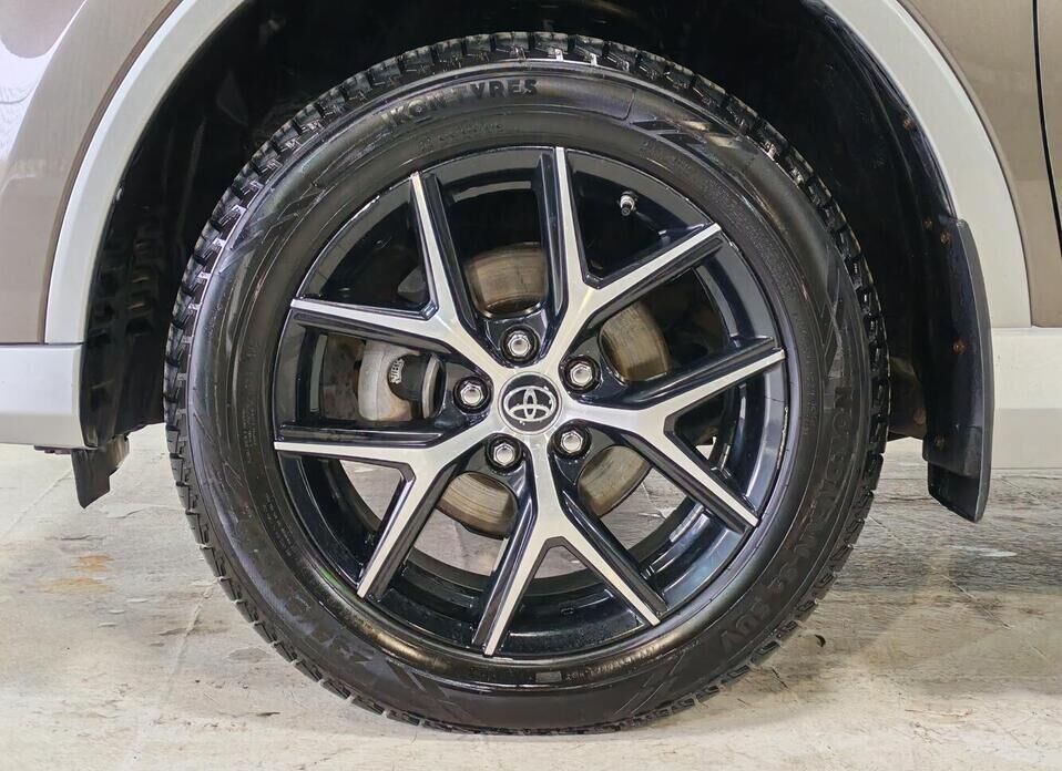 Toyota RAV4 2.0 CVT (146 л.с.) 4WD