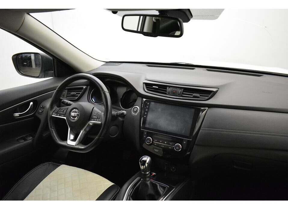 Nissan X-Trail 1.6d MT (130 л.с.) 4WD