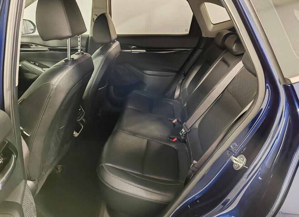 Kia Seltos 2.0 CVT (149 л.с.) 4WD