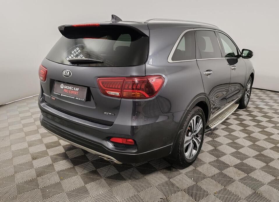Kia Sorento 2.2d AT (200 л.с.) 4WD