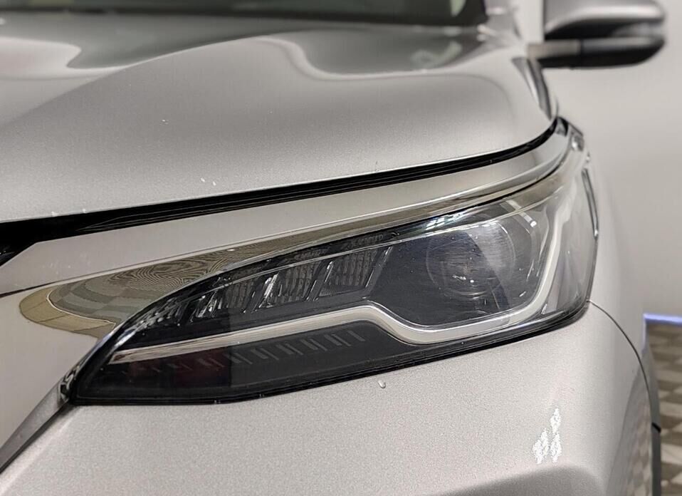 Toyota Fortuner 2.8d AT (200 л.с.) 4WD