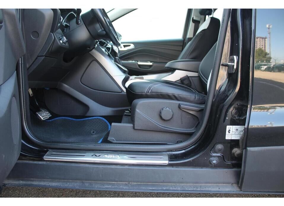 Ford Kuga 1.6 AT (150 л.с.) 4WD
