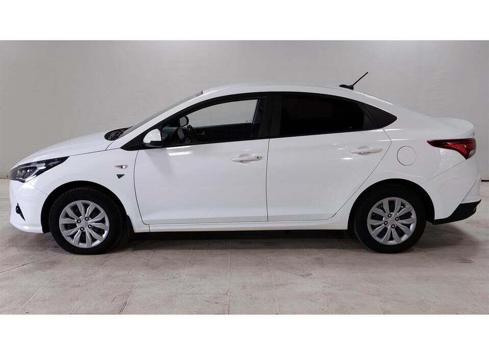 Hyundai Solaris 1.6 AT (123 л.с.)