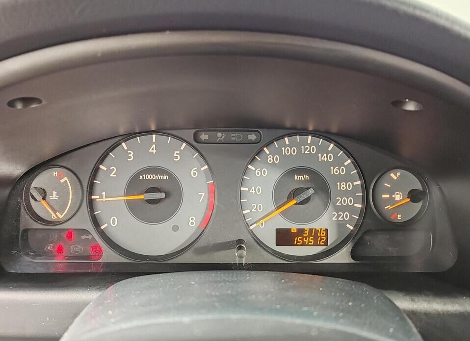 Nissan Almera Classic 1.6 MT (107 л.с.)