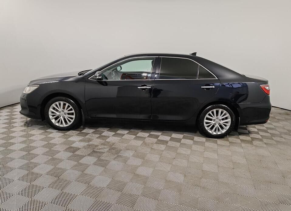 Toyota Camry 3.5 AT (249 л.с.)