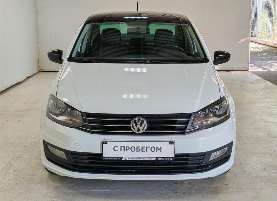 Volkswagen Polo 1.6 AT (110 л.с.)