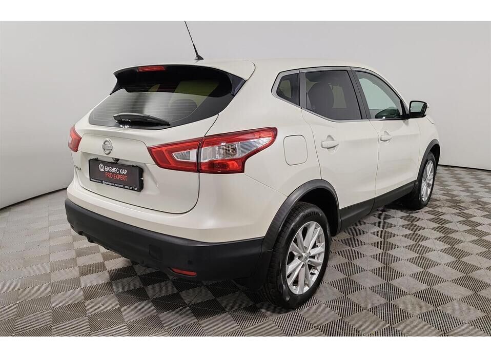 Nissan Qashqai 2.0 CVT (144 л.с.)