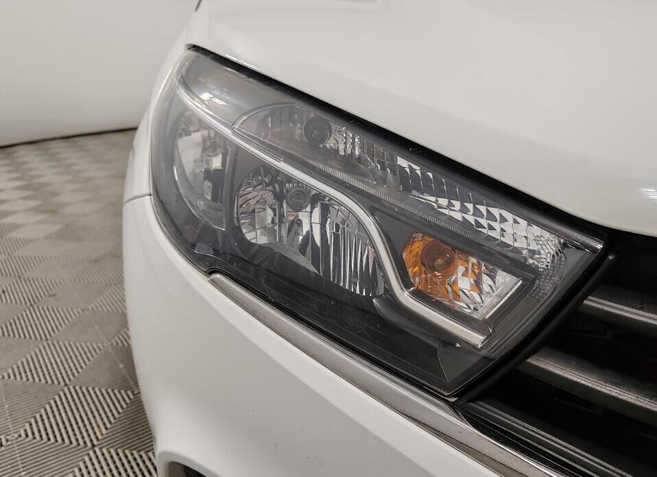 LADA (ВАЗ) Vesta 1.6 CVT (113 л.с.)