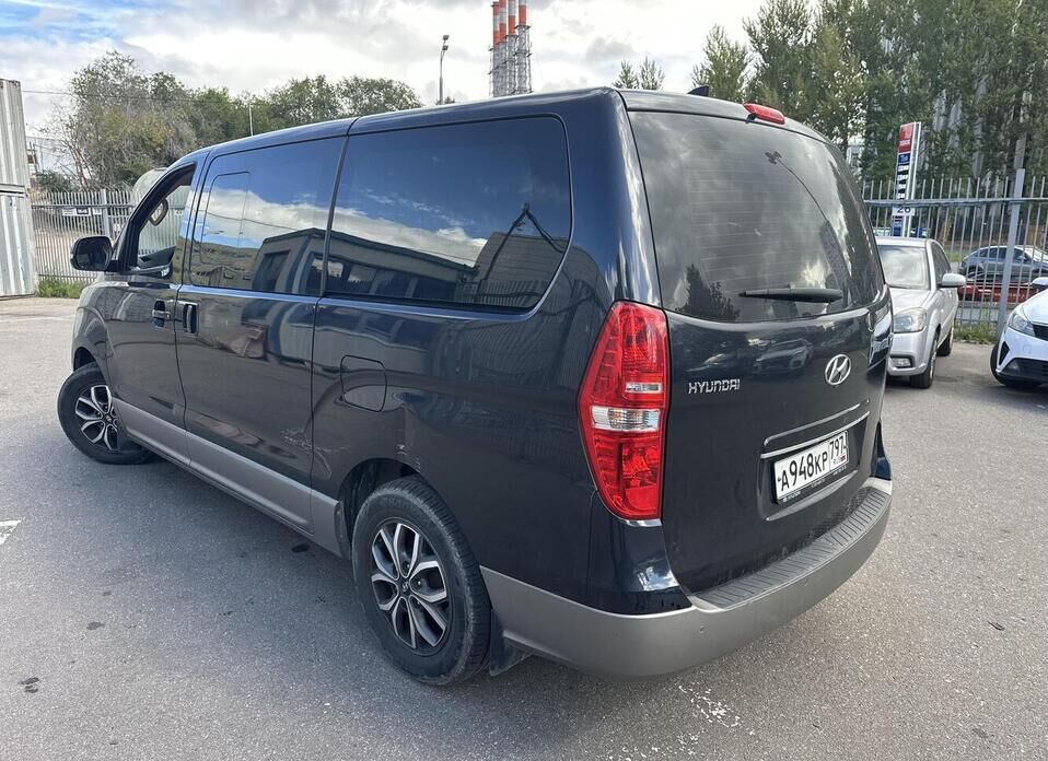 Hyundai H-1 2.5d AT (170 л.с.)