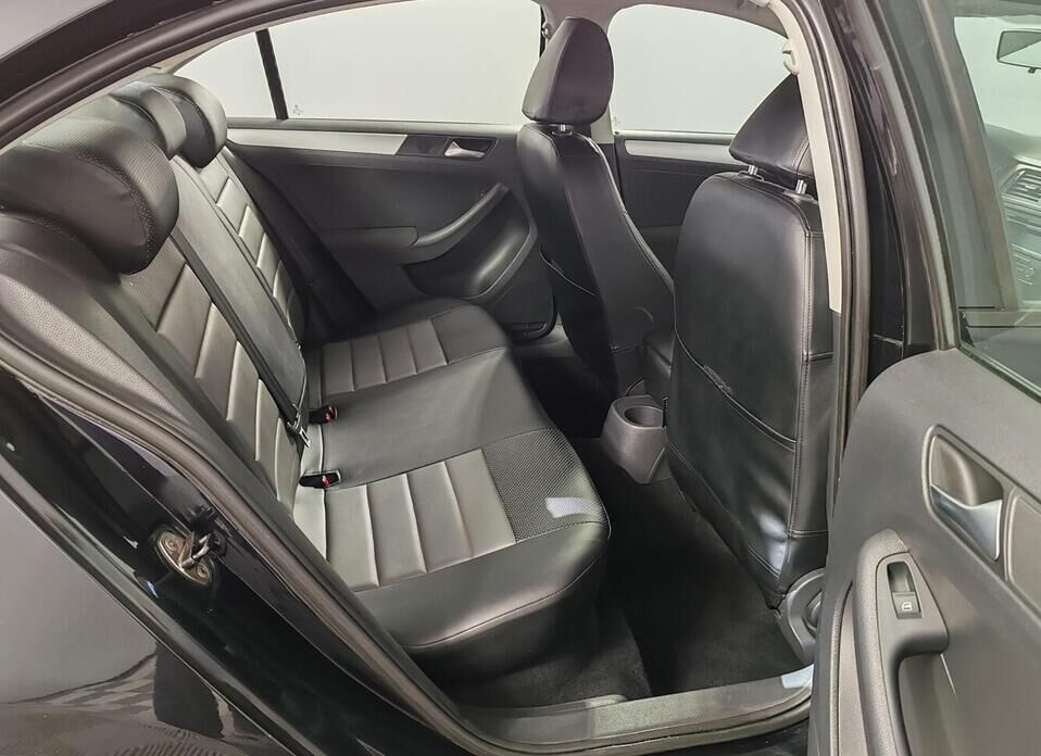 Volkswagen Jetta 1.4 MT (122 л.с.)