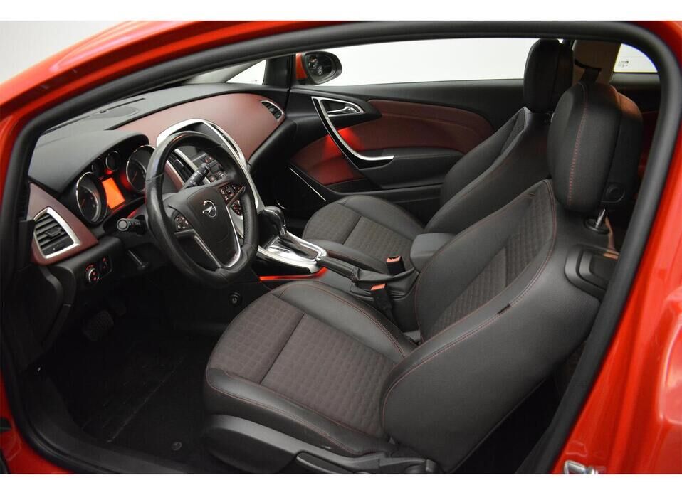 Opel Astra 1.4 AT (140 л.с.)