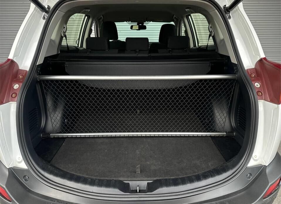Toyota RAV4 2.2d AT (149 л.с.) 4WD