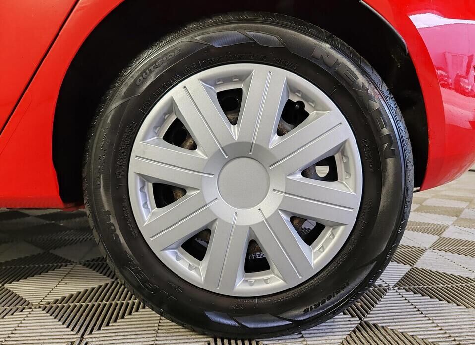 Ford Fiesta 1.6 AMT (105 л.с.)