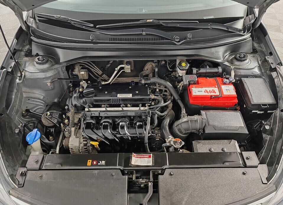 Kia Rio X-Line 1.6 AT (123 л.с.)