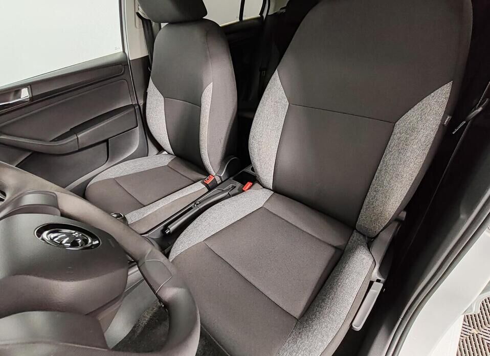Skoda Rapid 1.6 MT (90 л.с.)