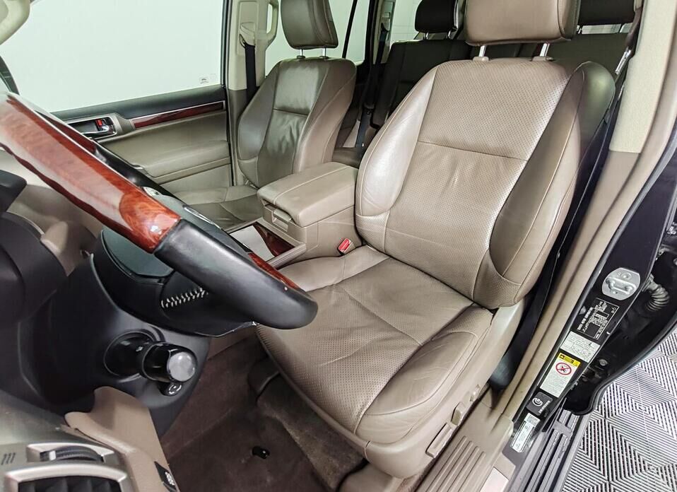 Lexus GX 460 4.6 AT (296 л.с.) 4WD