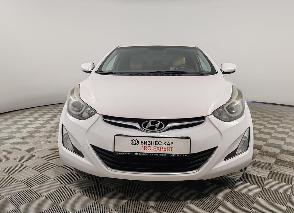 Hyundai Elantra 1.8 AT (150 л.с.)