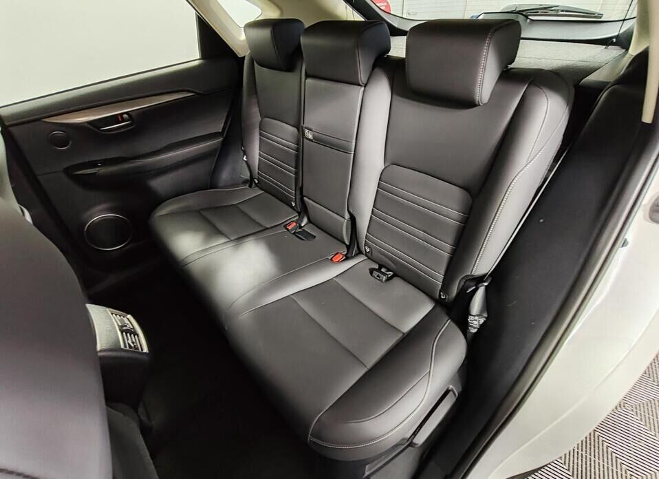 Lexus NX 200 2.0 CVT (150 л.с.)