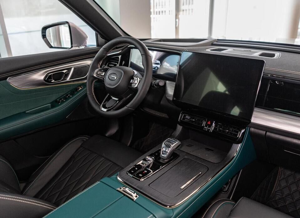 GAC GS8 2.0 AT (231 л.с.) 4WD