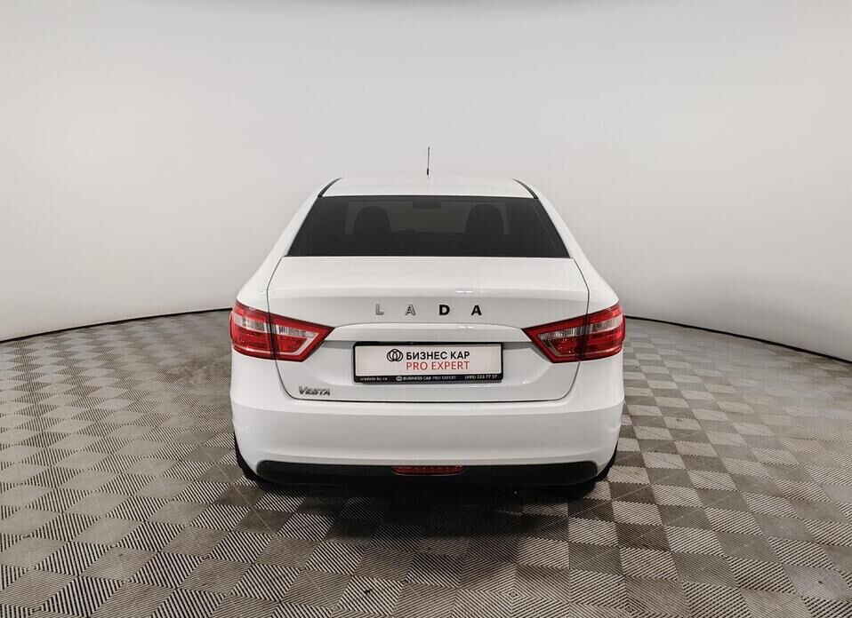 LADA (ВАЗ) Vesta 1.6 CVT (113 л.с.)