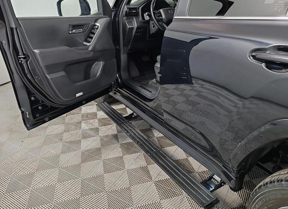 Toyota Land Cruiser 3.4d AT (299 л.с.) 4WD