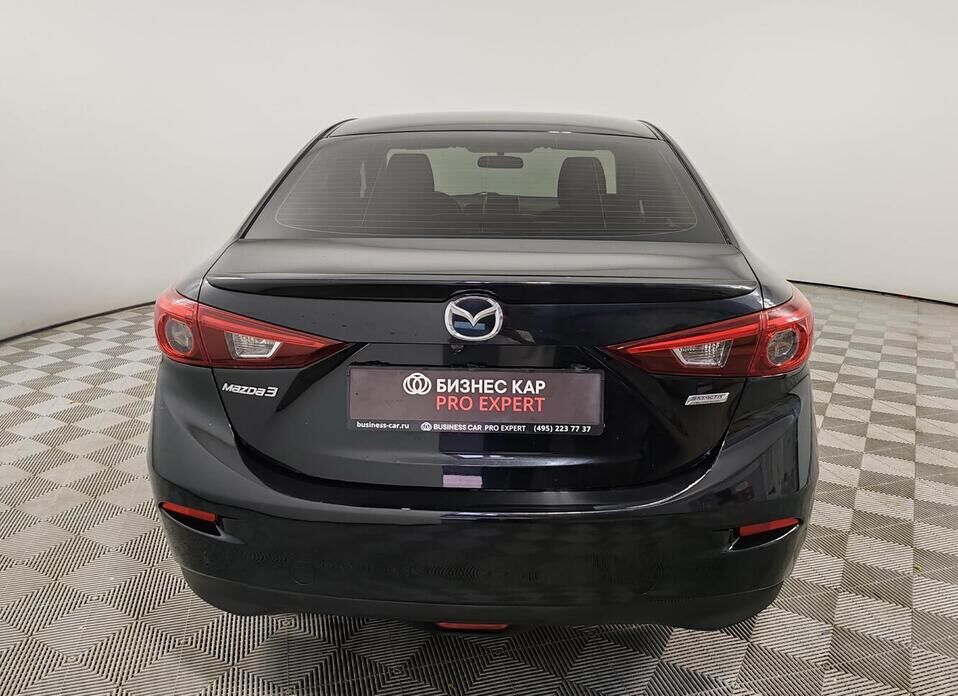 Mazda 3 1.5 AT (120 л.с.)