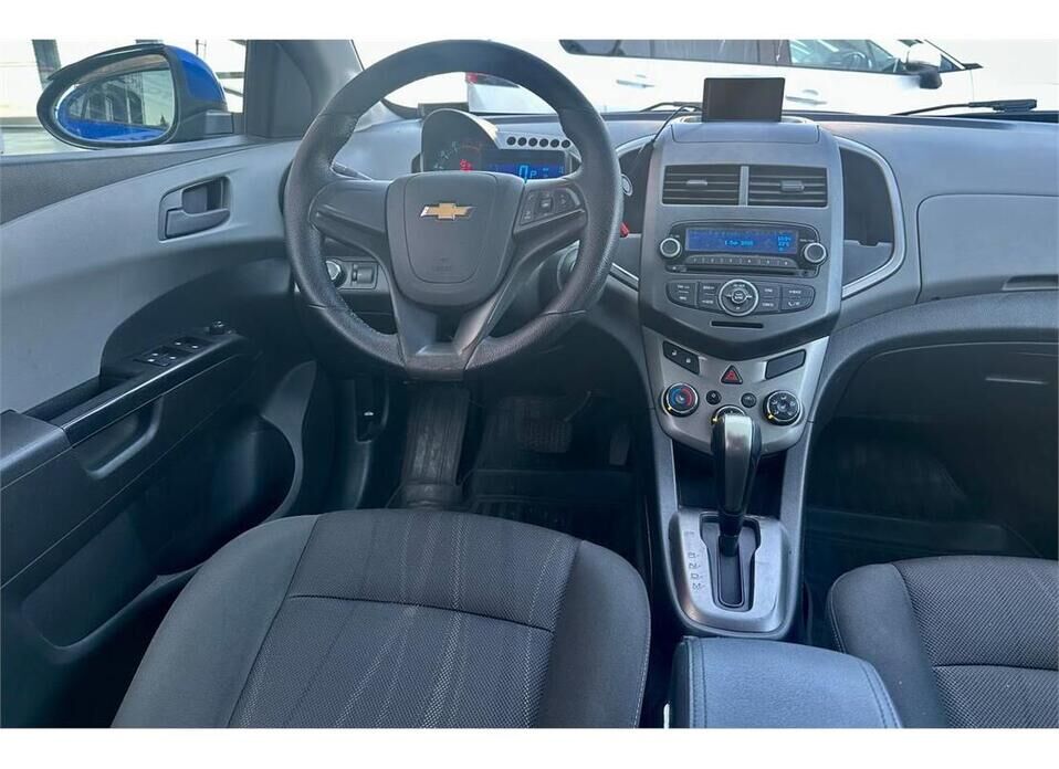 Chevrolet Aveo 1.6 AT (115 л.с.)