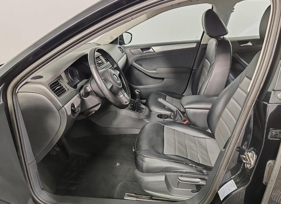 Volkswagen Jetta 1.4 MT (122 л.с.)