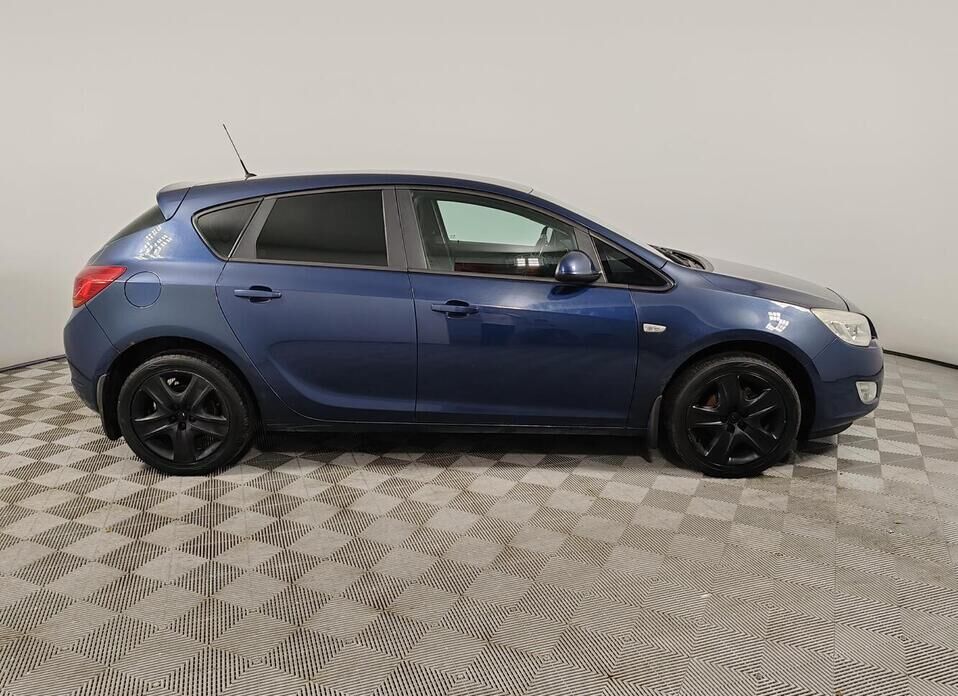 Opel Astra 1.6 MT (115 л.с.)