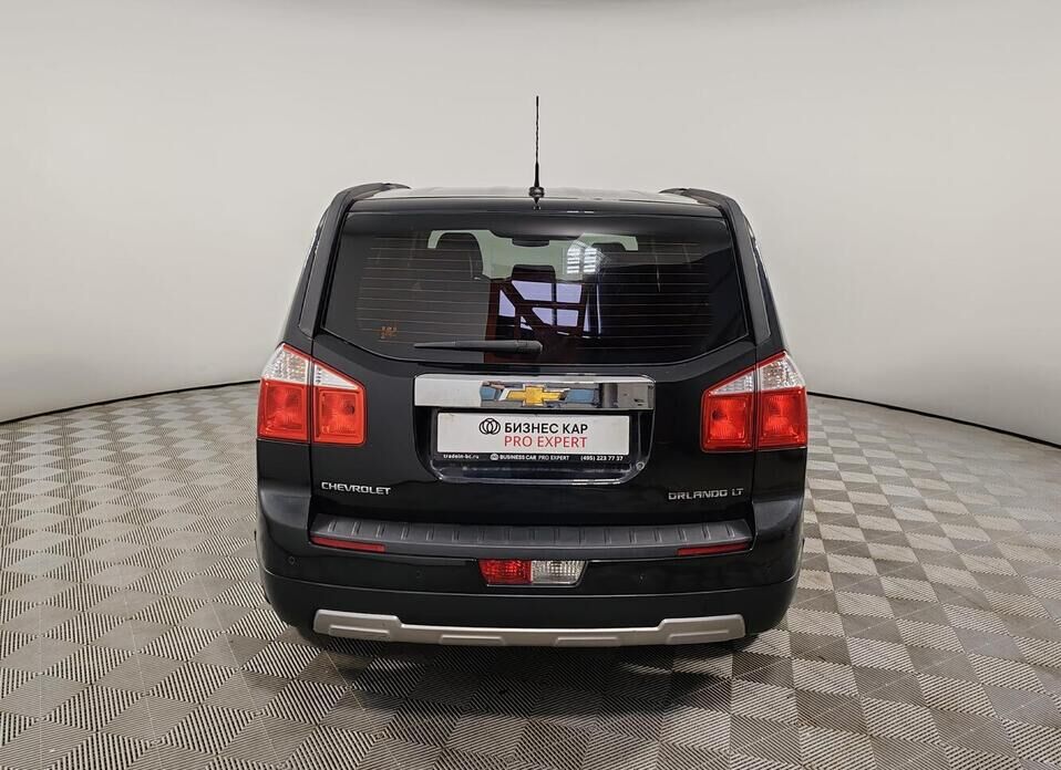 Chevrolet Orlando 1.8 AT (141 л.с.)